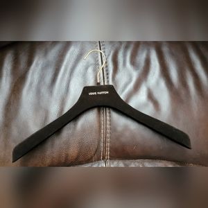 Louis Vuitton Hanger Brown Velvet